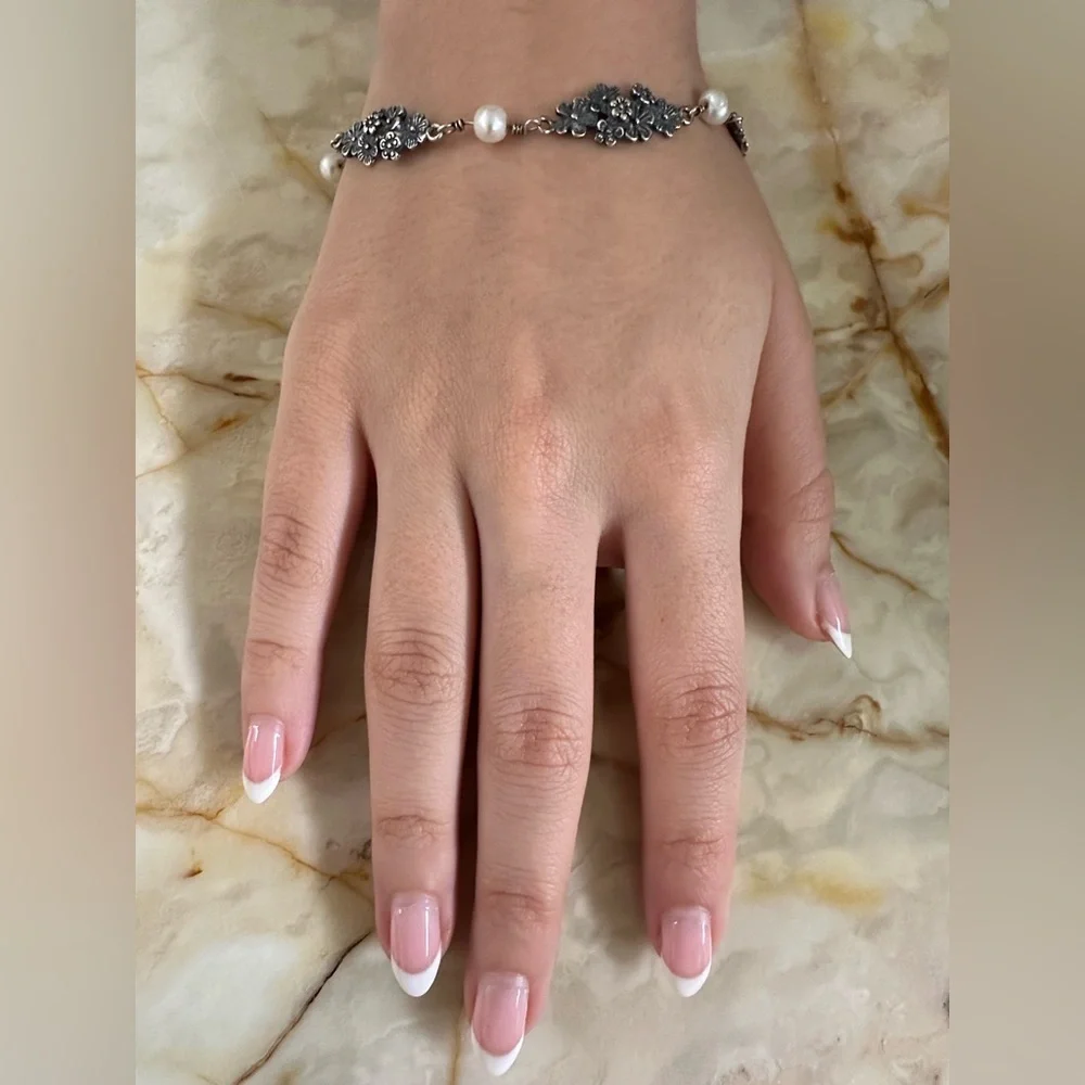 Silver Floral Bracelet with Pearls